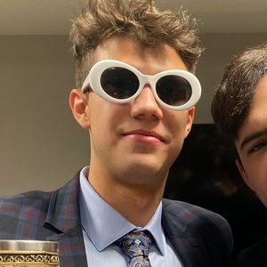 Meet your Posher, Dragosh